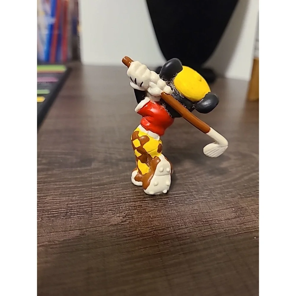 Vintage Genuine Disney Applause Mickey‎ Mouse Golfing Plastic Figure 2 1/4